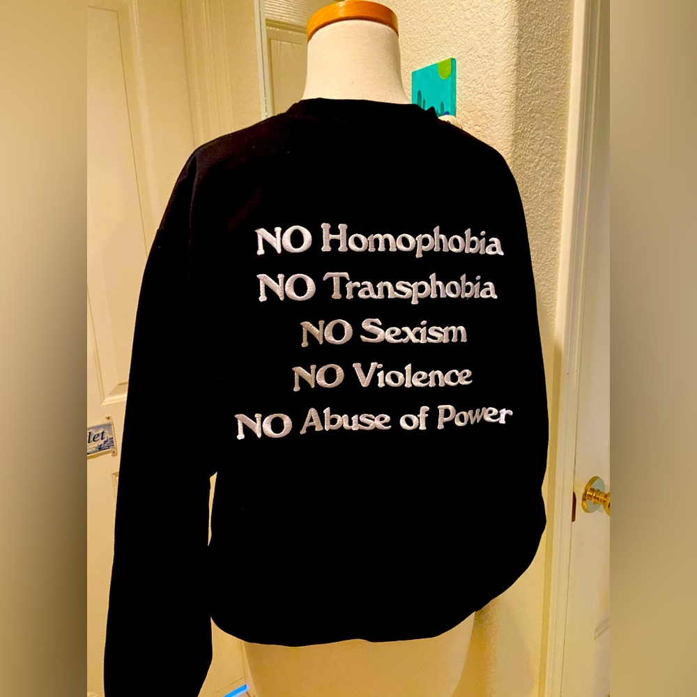 Obey Propaganda “love is the cure” sweater